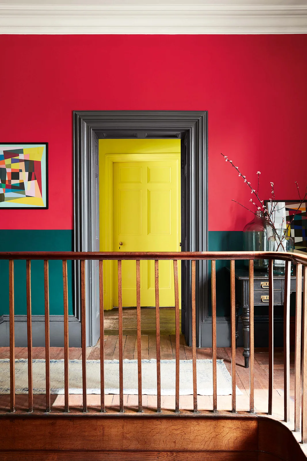 Cape Red 279, Mid Azure Green 96, Trumpet 196