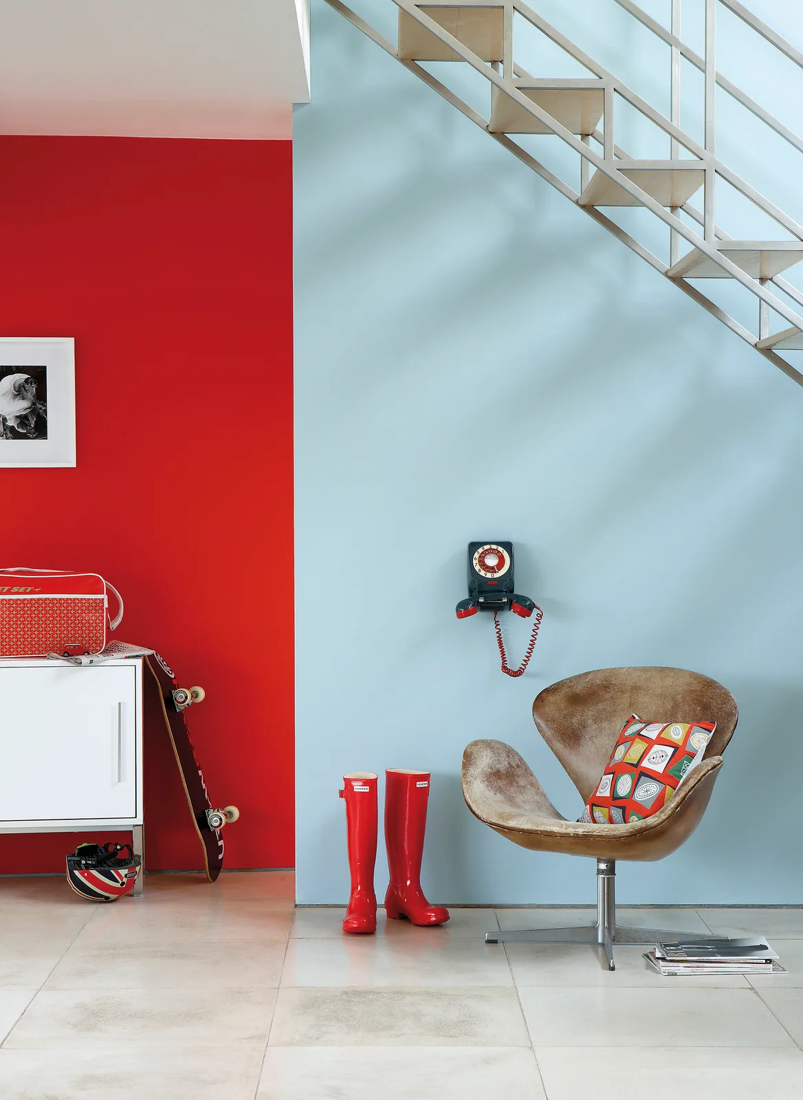 Atomic Red 190, Brighton 203