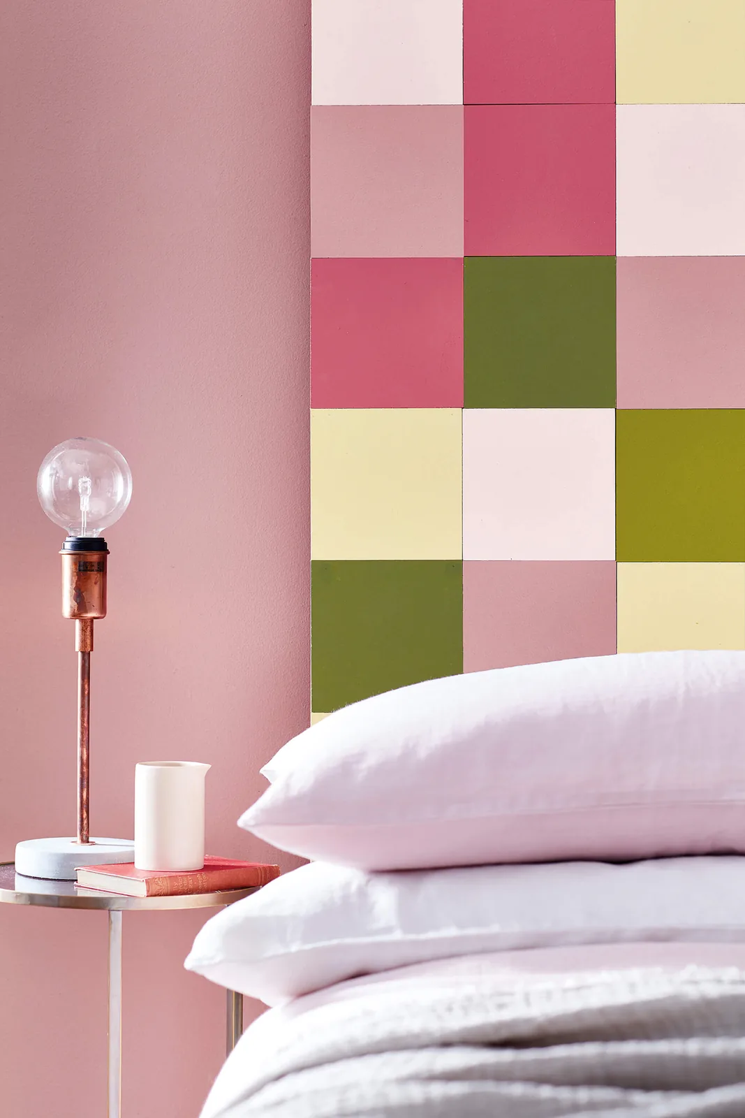 Hellebore 275, Olive Colour 72, Carmine 189, Citrine 71, Lemon Tree 69, Pink Slip 220, Loft White 222