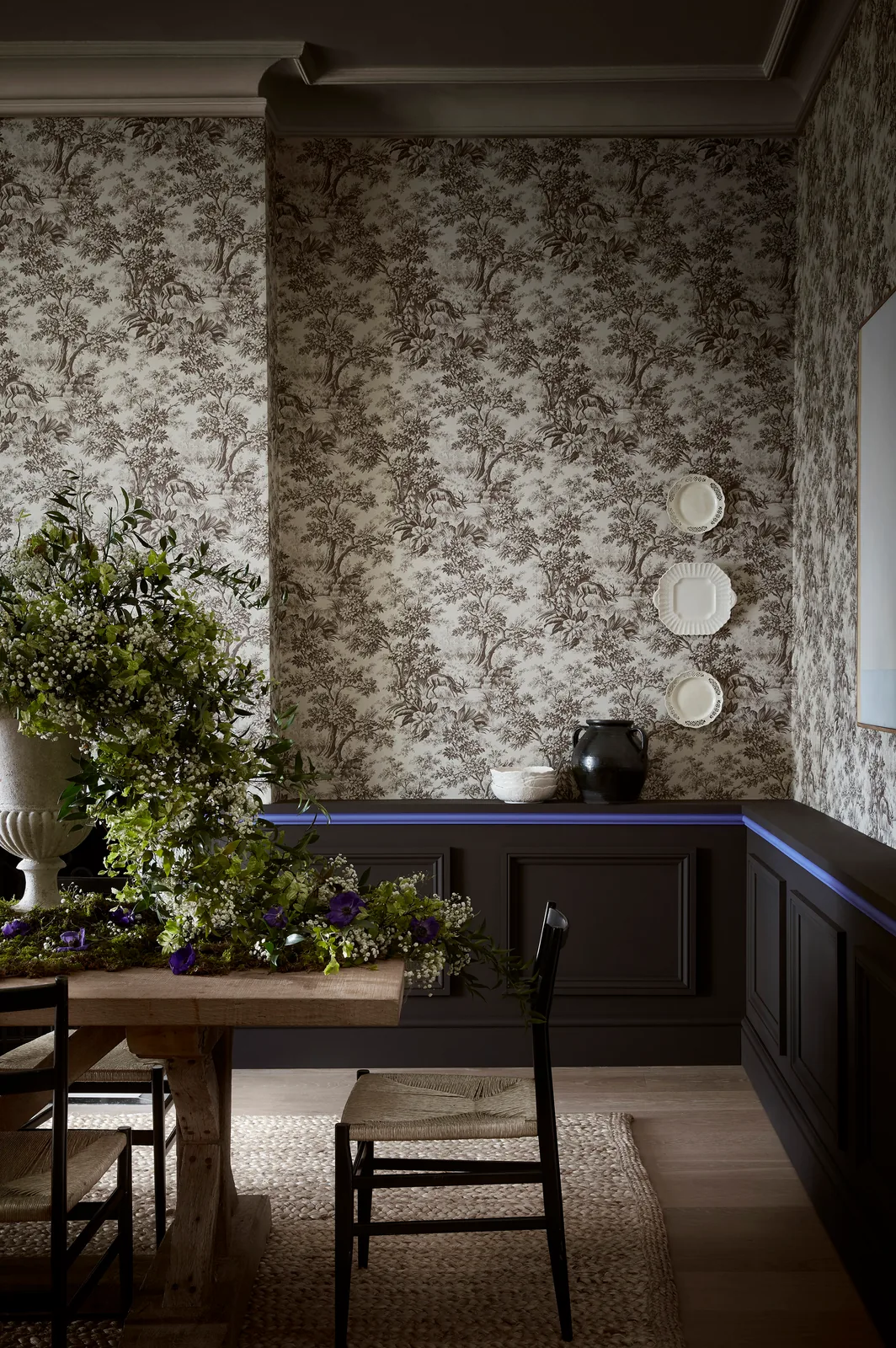 Stag Toile-Chocolat, Chocolate Colour 124, Mambo 112