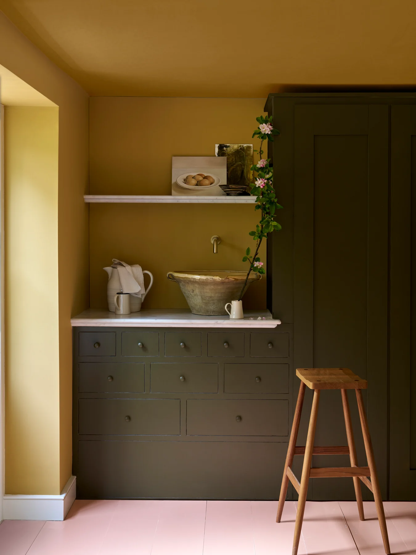 Farrow & Ball: Reduced Green, Naperon, Duster