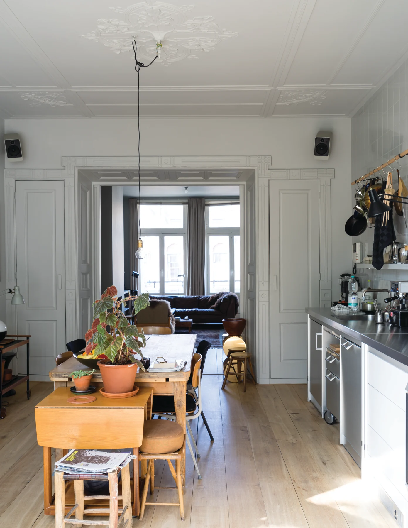 Farrow & Ball: Lamp Room Gray