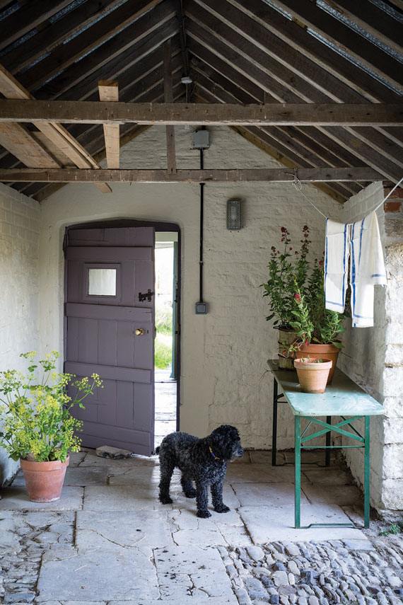 Farrow & Ball — Joa’s White – No.226 room