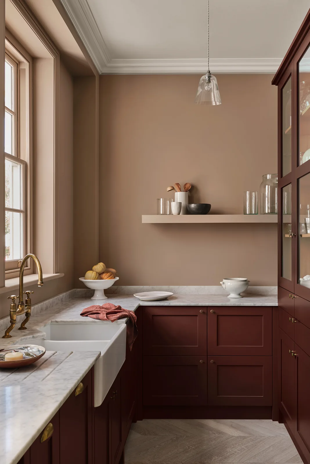 Mink, Scarlet ’n’ Rust, Clean White — Paint & Paper Library